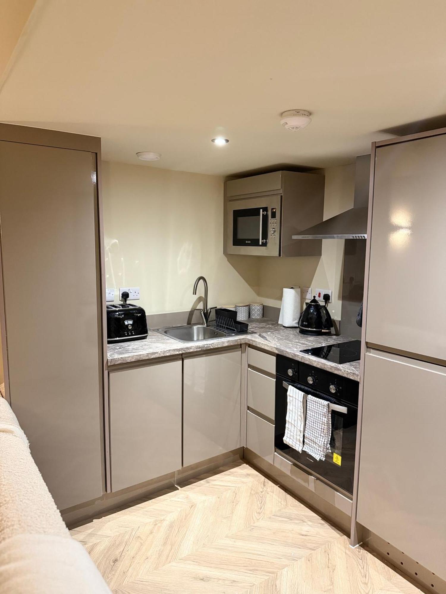 Cosy Mezzanine Apartment Leeds City Centre Esterno foto